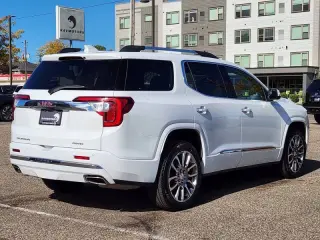 2021 GMC Acadia