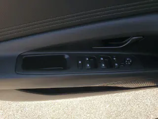 Hyundai ELANTRA 2026 SEL Sport Premium 4p Sedan