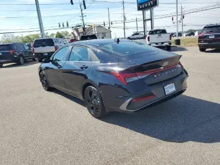 Hyundai ELANTRA 2026 SEL Sport Premium 4p Sedan