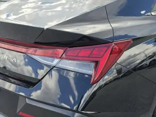Hyundai ELANTRA 2024 SEL 4p Sedan
