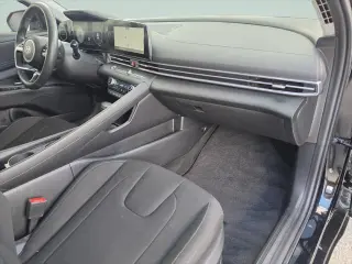 Hyundai ELANTRA 2024 SEL 4p Sedan