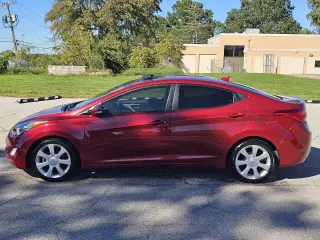 2013 Hyundai ELANTRA