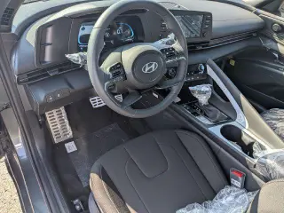 Hyundai ELANTRA 2026 SEL Sport Premium 4dr Sedán
