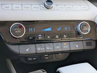 Hyundai ELANTRA 2026 Limited Sedán 4 puertas