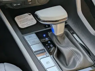 Hyundai ELANTRA 2026 Limited Sedán 4 puertas