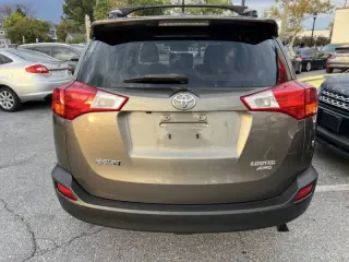 Toyota RAV4 2015