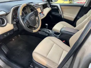 Toyota RAV4 2015