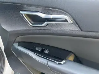 Kia Sportage 2023 SX 4p SUV