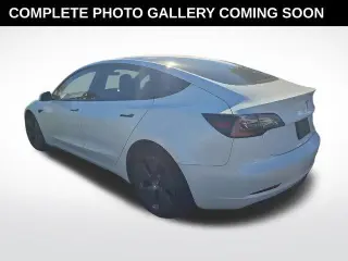Tesla Model 3 2023 4p Sedan