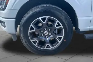Ford F-150 2024 4x2 STX 4dr SuperCab 6.5 ft. SB