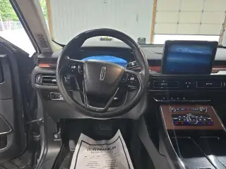 Lincoln Aviator 2022 AWD Reserve 4dr SUV