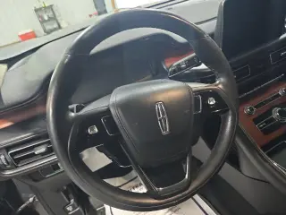 Lincoln Aviator 2022 AWD Reserve 4dr SUV