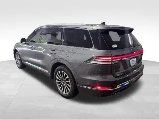 Lincoln Aviator 2022 AWD Reserve 4dr SUV