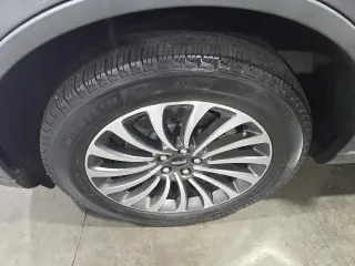 Lincoln Aviator 2022 AWD Reserve 4dr SUV