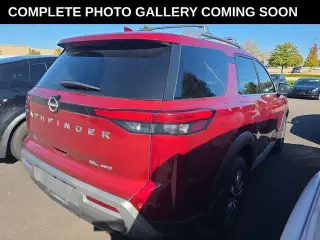 Nissan Pathfinder 2023 AWD SL 4p SUV