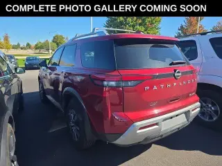 Nissan Pathfinder 2023 AWD SL 4p SUV