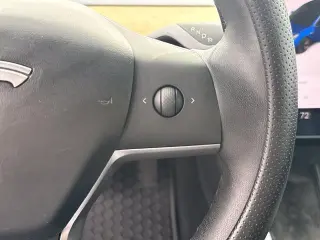 Tesla Model 3 2020 AWD Rango Estándar 4p Fastback