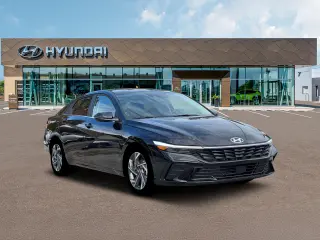 Hyundai ELANTRA 2026 Limited 4p Sedan