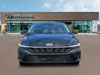 Hyundai ELANTRA 2026 Limited 4p Sedan
