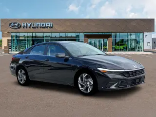 Hyundai ELANTRA 2026 Limited 4p Sedan