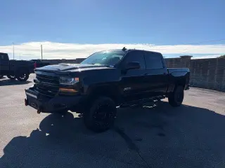 Chevrolet Silverado 1500 2018 4x4 LT 4p. Cabina de Tripulación 5.8 ft. CB