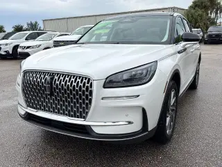 Corsair Lincoln 2023 Estándar 4p SUV