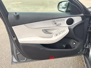 Clase C Mercedes-Benz 2018 C 300 4p Sedan