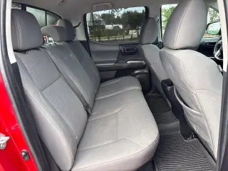 Toyota Tacoma 2022 4x2 TRD Todo Terreno 4p Doble Cabina 5.0 ft CB