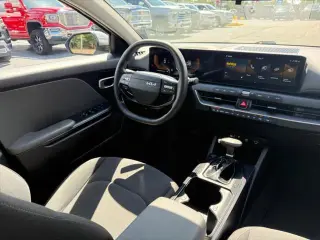 Kia K4 2025 LXS 4dr Sedan