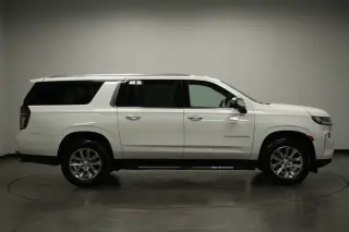Chevrolet Suburban 2023 4x4 Premier 4dr SUV