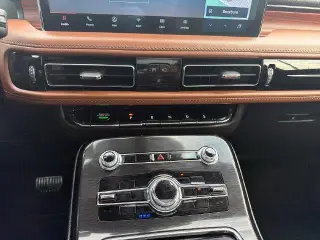 Lincoln Nautilus 2023 AWD Reserve 4p SUV