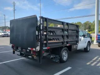 Ford F-350 Super Duty 2014 4x2 XL 2dr Cabina Regular 141 in. WB Chasis SRW