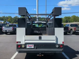Ford F-350 Super Duty 2020 4x2 XL 2dr Regular Cab 145 in. WB SRW Chassis