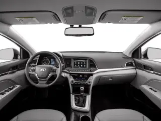 Hyundai ELANTRA 2017 Limited Sedán 4p (EE. UU.)