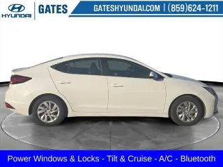 Hyundai ELANTRA 2020 SE Sedán 4 puertas