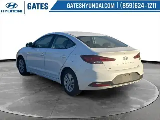 Hyundai ELANTRA 2020 SE Sedán 4 puertas