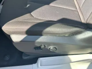 Chrysler Voyager 2023 LX 4dr Mini-Van