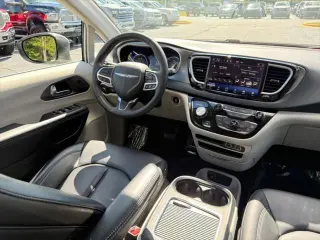 Chrysler Pacifica 2023 Touring L 4dr Mini-Van