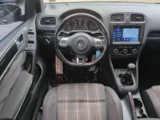 Volkswagen GTI 2014 Edición Conductor PZEV 4p Hatchback 6M