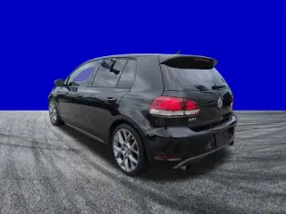 Volkswagen GTI 2014 Edición Conductor PZEV 4p Hatchback 6M