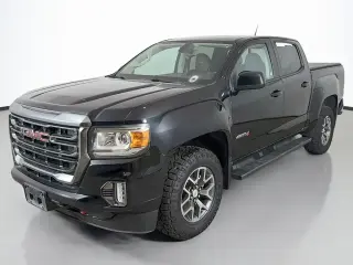 GMC Canyon 2022 4x4 AT4 4p Cab de tripulación con 5 pies de caja estándar (Tela)