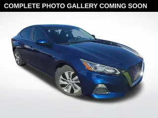 Nissan Altima 2019 2.5 S 4dr Sedán