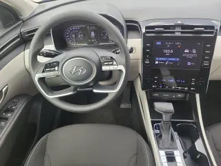 Hyundai TUCSON 2024 SEL 4dr SUV