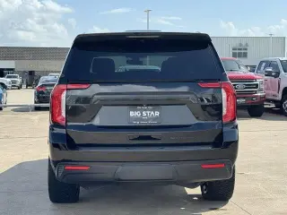 GMC Yukon 2022 4x4 SLT 4dr SUV