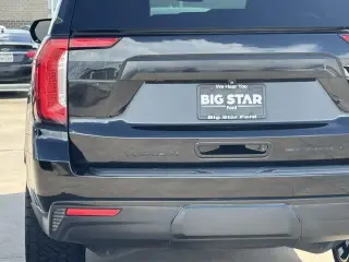 GMC Yukon 2022 4x4 SLT 4dr SUV