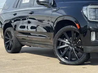 GMC Yukon 2022 4x4 SLT 4dr SUV