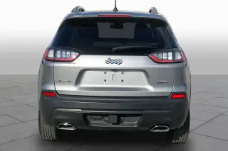 Jeep Cherokee 2021 4x4 Latitude Lux 4dr SUV
