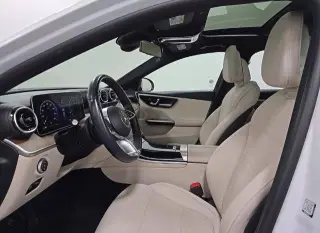 Mercedes-Benz Clase C 2022 C 300 4p SedÃ¡n