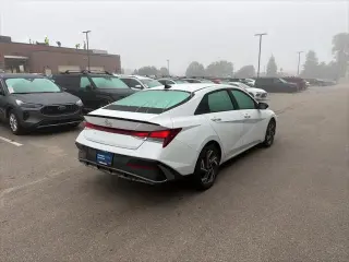 Hyundai ELANTRA 2025 SEL Sport 4dr Sedan