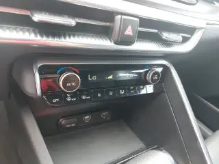 Kia K5 2023 GT 4dr Sedán